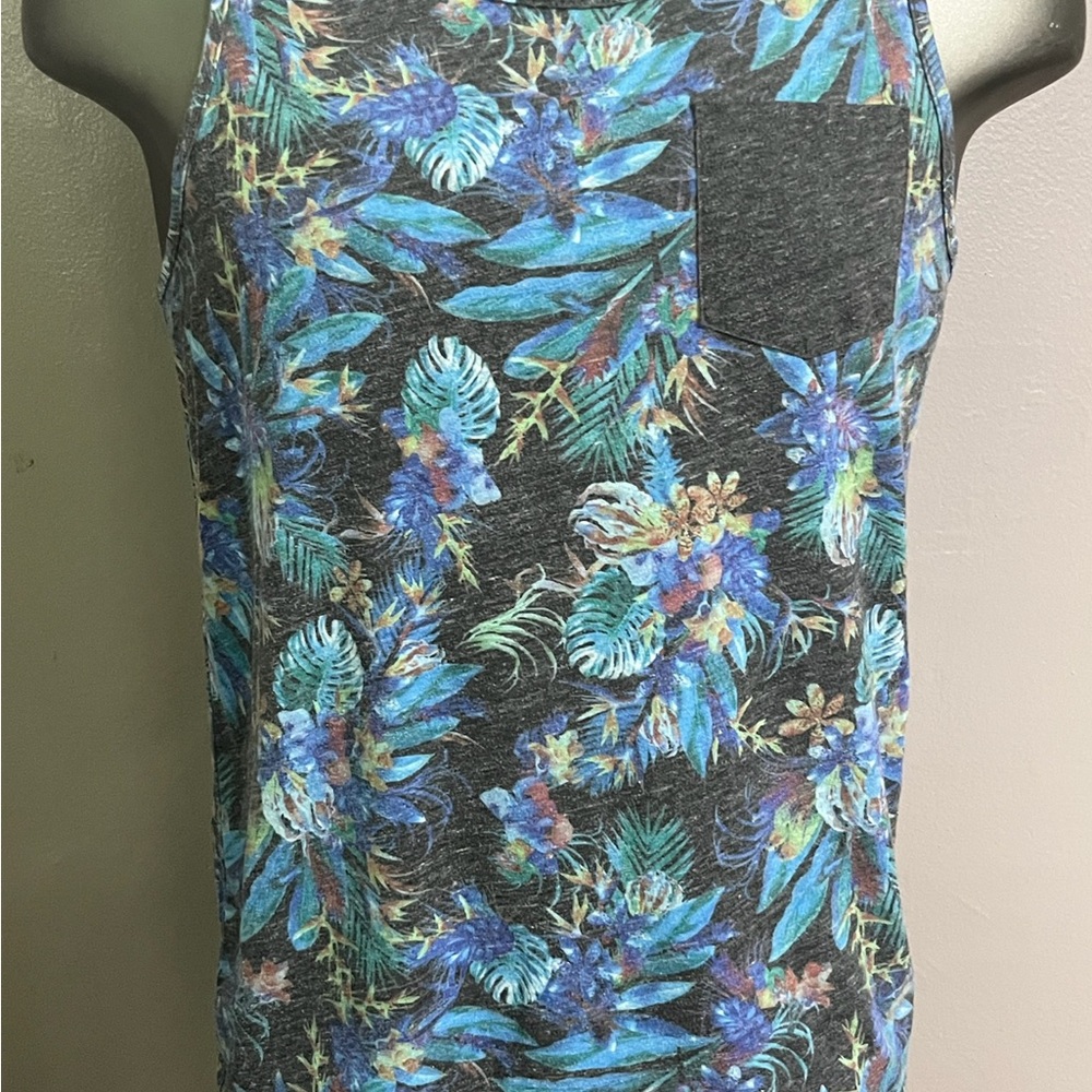 Floral Tropical Tank Top with Pocket